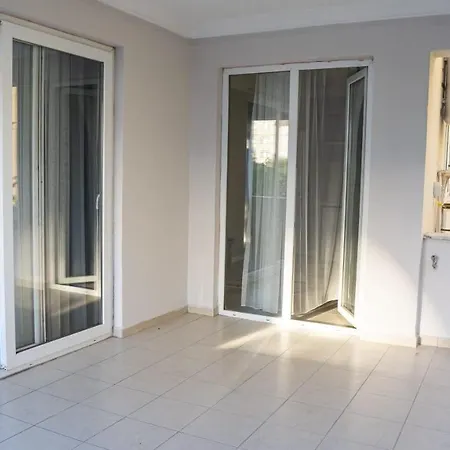 Aparthotel Podyum Deluxe *